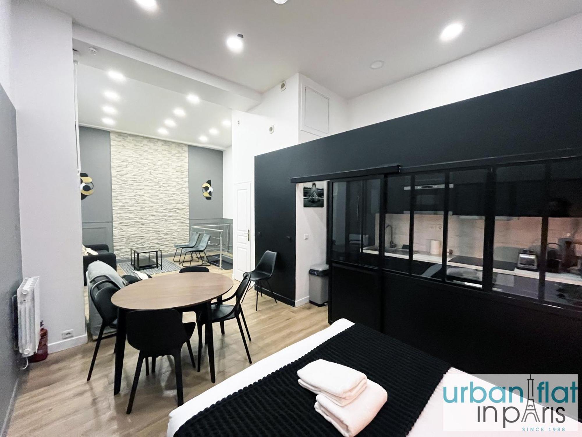 05 - Parisian Design Loft Apartment Exterior photo